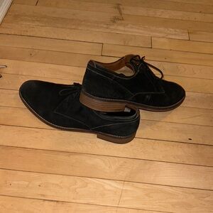 Sonoma Men’s Suede dress shoe. Leather collection